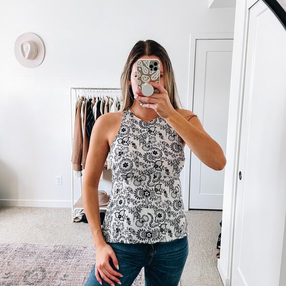 ALC B&W Floral Silk Tank Top - Picture 12 of 12